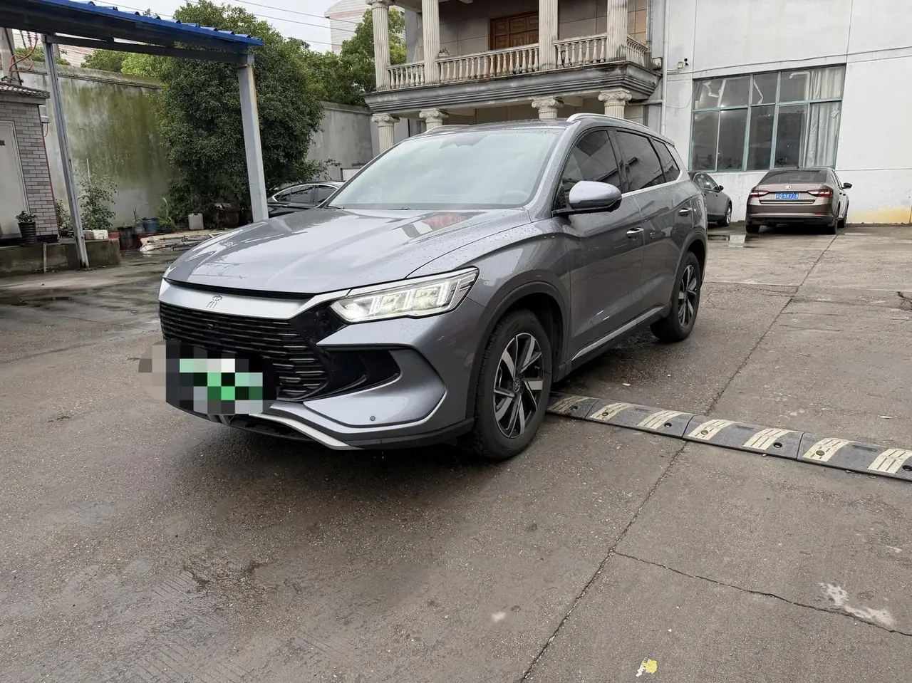 BYD Song Pro New Energy 2024 Model Song Pro DM-i 1.5 CVT Honor Edition Exceed Version 110KM Automatic - View 1