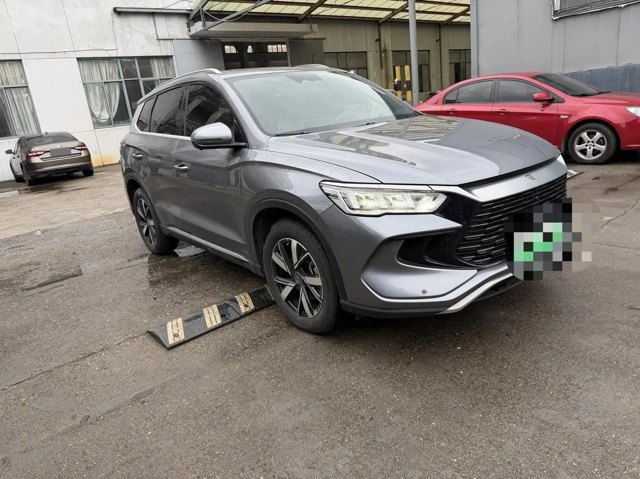 BYD Song Pro New Energy 2024 Model Song Pro DM-i 1.5 CVT Honor Edition Exceed Version 110KM Automatic 3