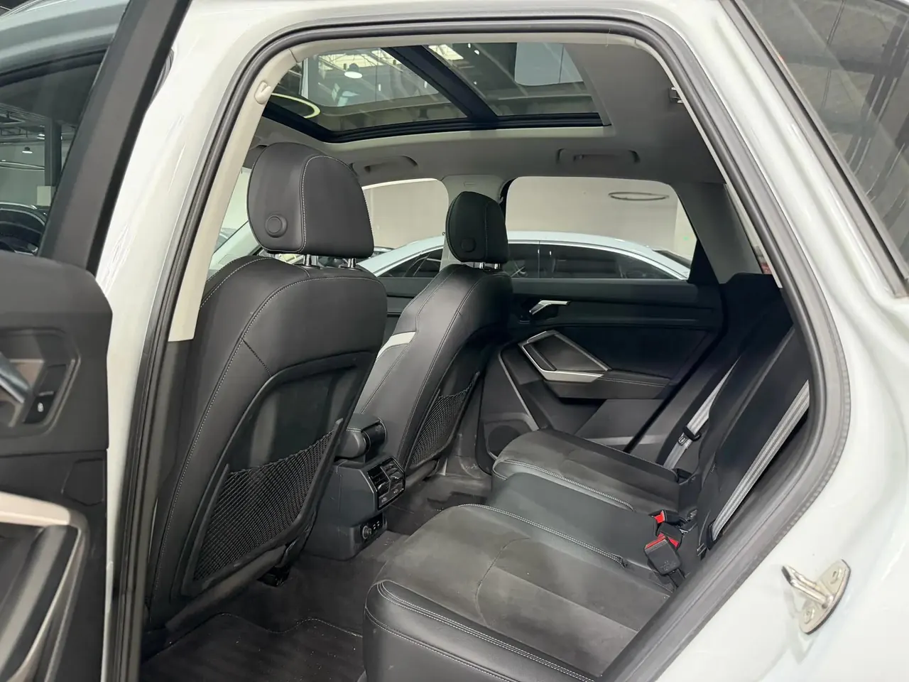 Audi Q3 2021 model 35 TFSI Fashion Dynamic Edition 4