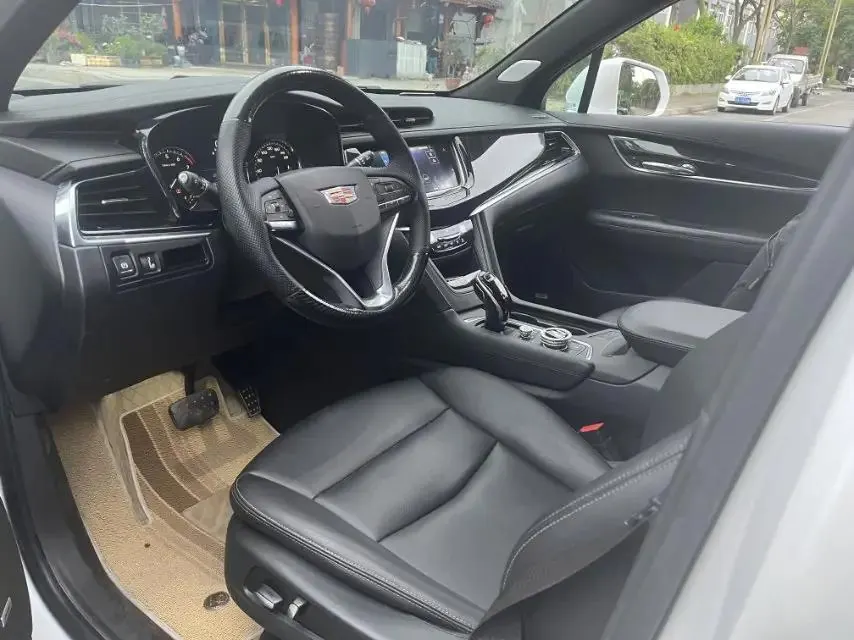 Cadillac XT6 2021 28T Seven-seat Fashion Model 2