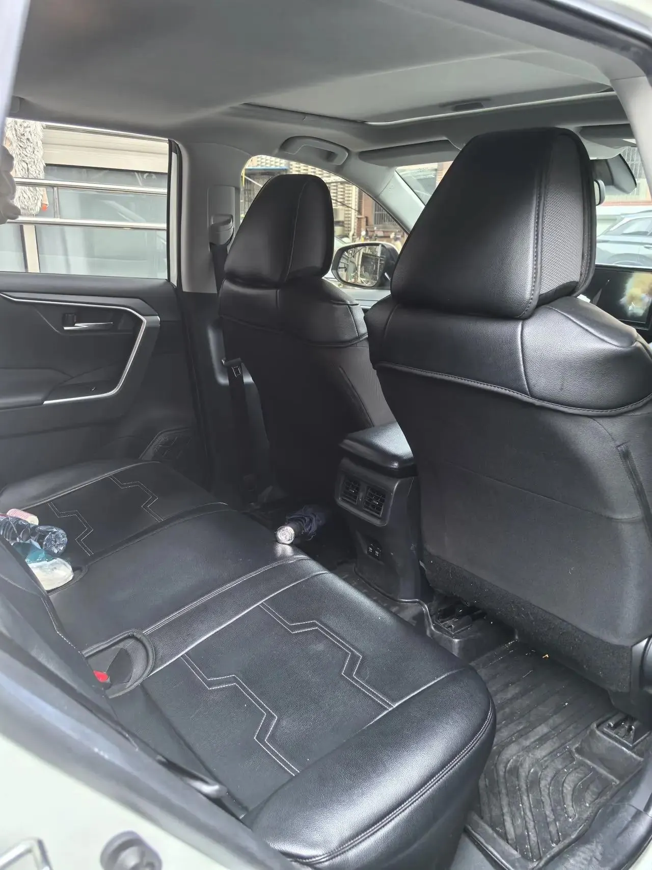 RAV4 Rongfeng 2020 2.0L CVT Two-Drive Fashion Edition 5