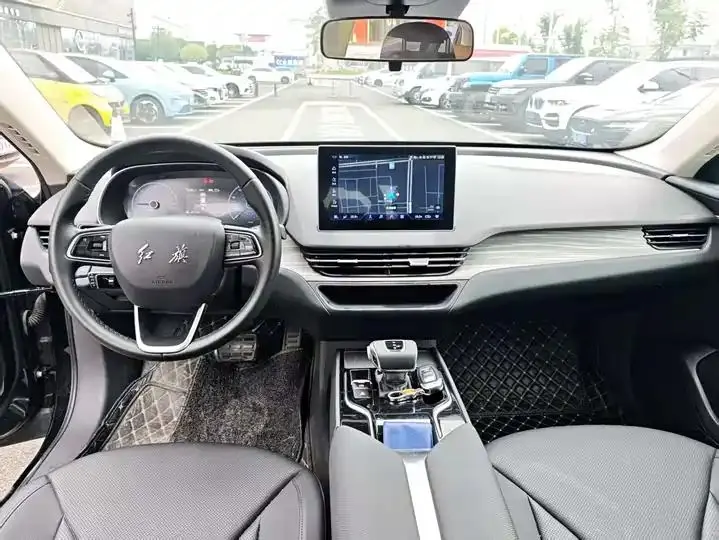 HongQi E-QM5 2023 620km PLUS 6