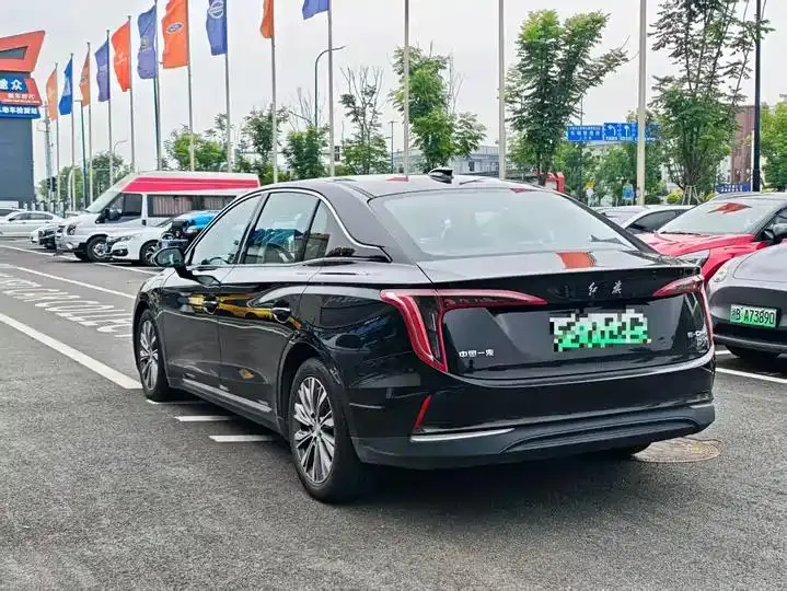 HongQi E-QM5 2023 620km PLUS 7