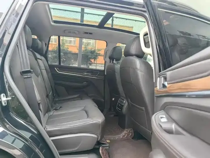 Roewe RX8 2019 30T intelligent network two-wheel drive super flagship edition 10