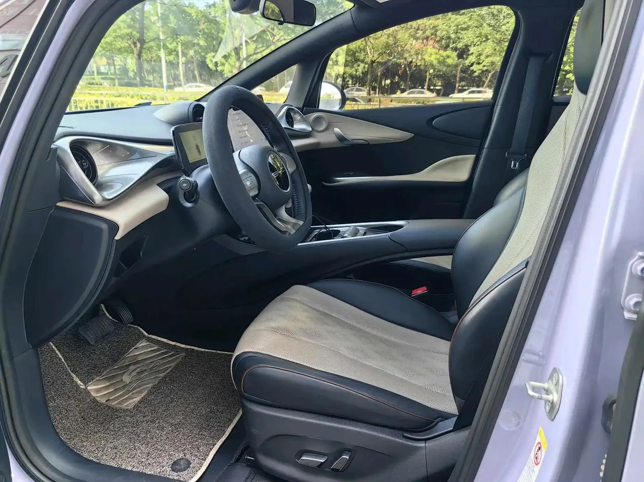 BYD 2023 Dolphin 420km Fashion Edition Automatic 4