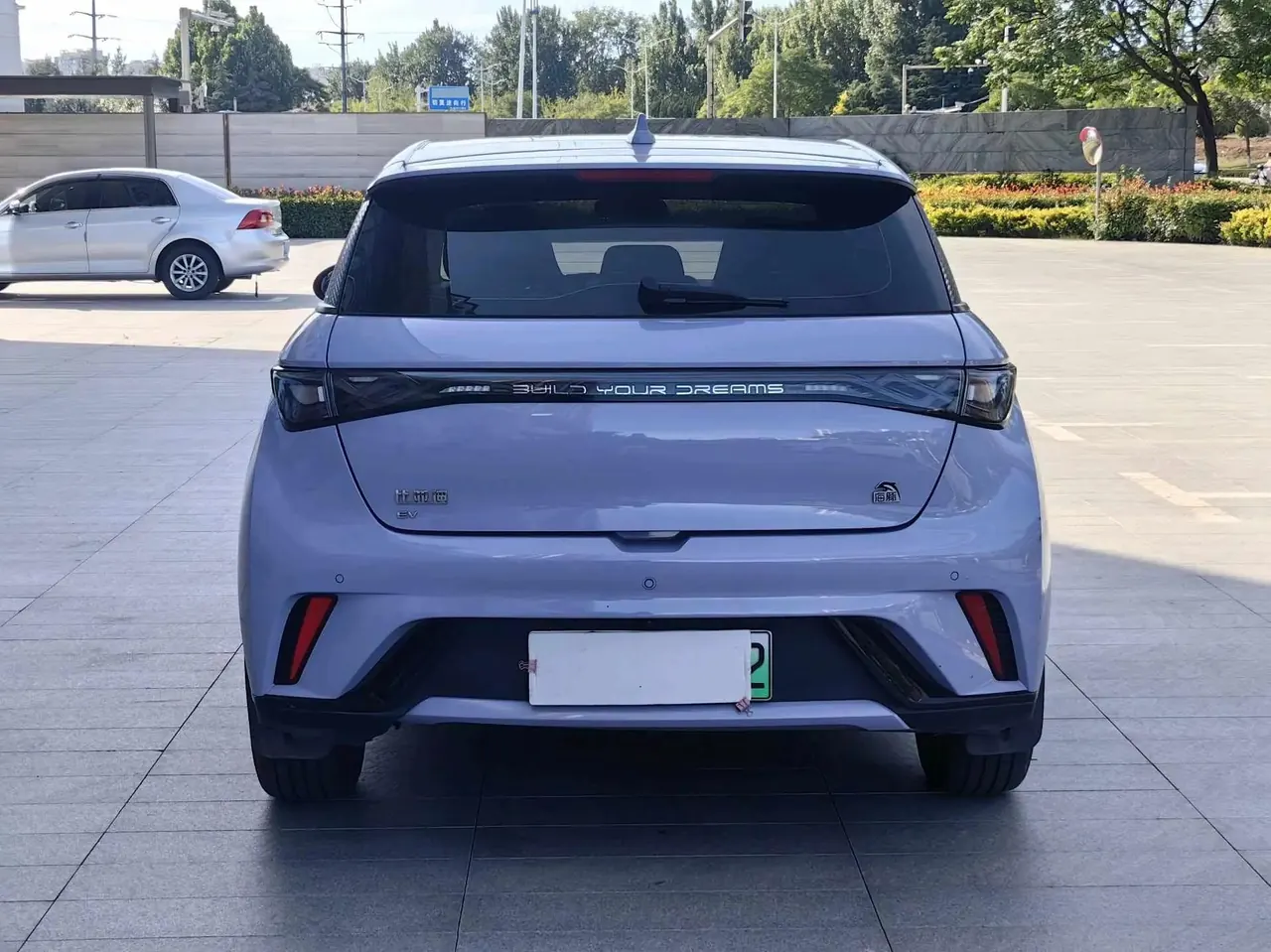 BYD 2023 Dolphin 420km Fashion Edition Automatic 8