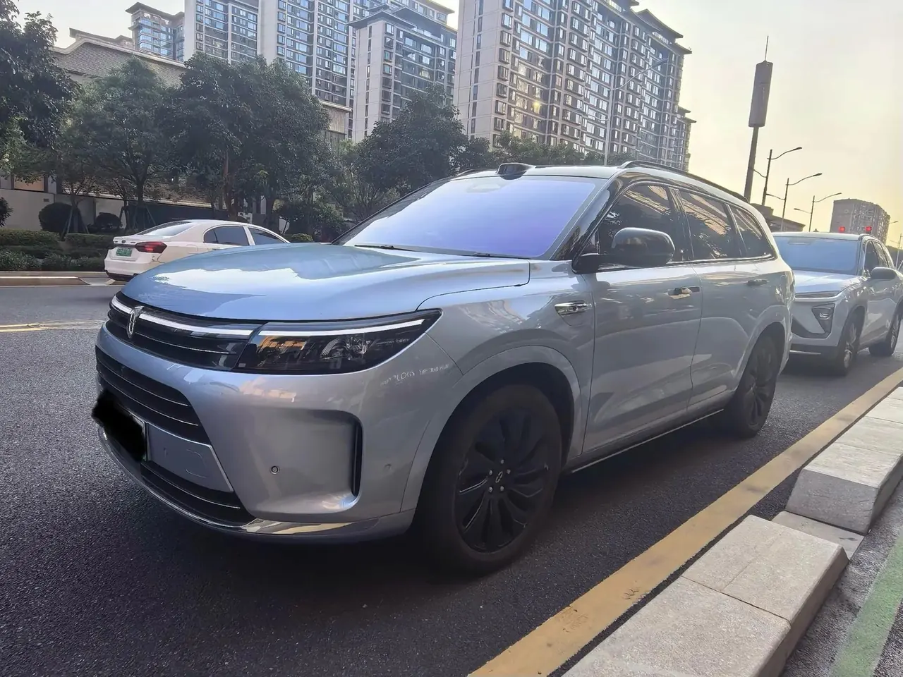 Open image lightbox: AITO 2024 AITO M7 Intelligent Driving Rear-Wheel Drive Max 5-Seater Automatic