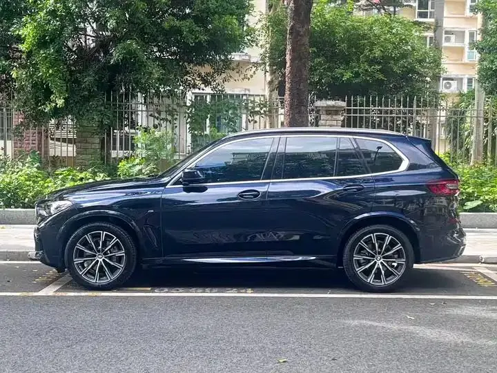 BMW X5 (Imported) 2022 xDrive30i M Sports Suit 19