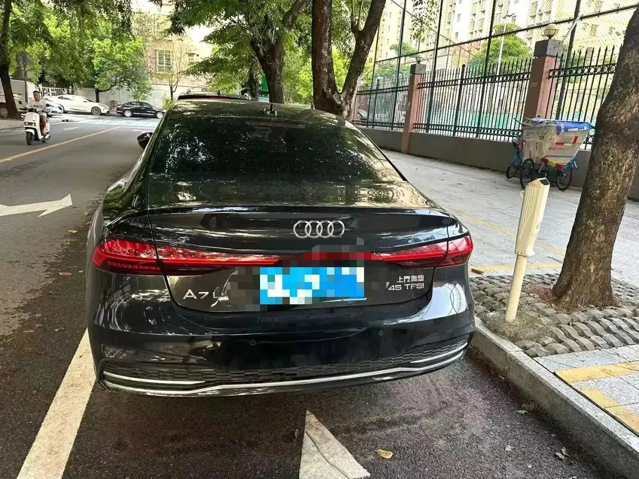 Audi 2024 A7L 2.0TFSI 45TFSI Luxury Automatic 4