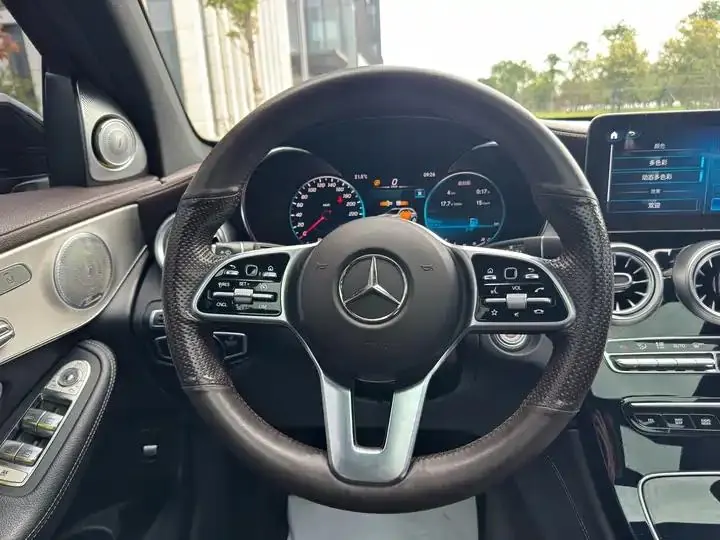 Mercedes Benz GLC 2022 GLC 260 L 4MATIC Luxury 13