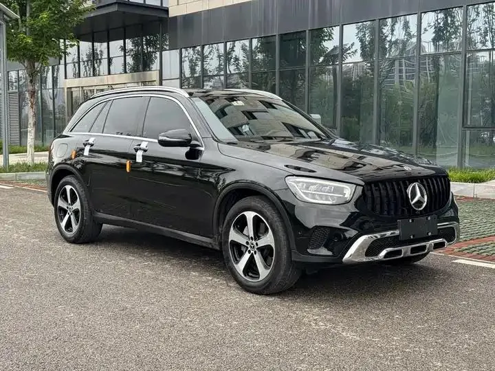 Mercedes Benz GLC 2022 GLC 260 L 4MATIC Luxury 3