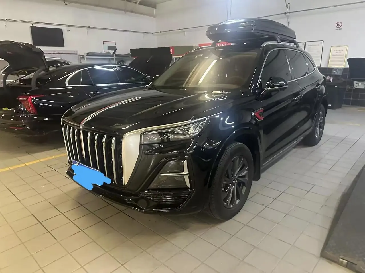 HongQi HS5 2023 model 2.0T Qixiang Pro version - View 1