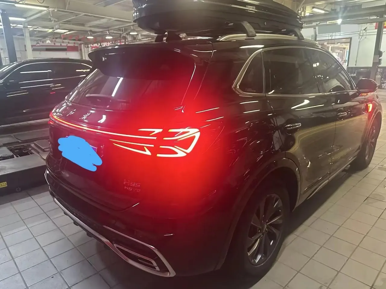 HongQi HS5 2023 model 2.0T Qixiang Pro version 5