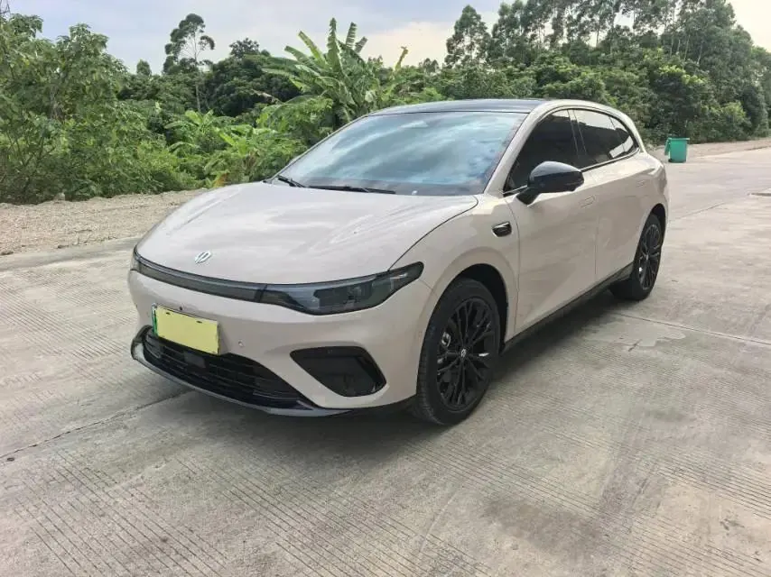 Открыть галерею: Leapmotor Lafa5 2026 605 Pro