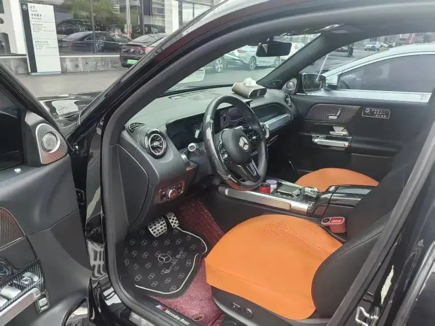 Mercedes Benz GLB 2021 model GLB 200 Sport version 3