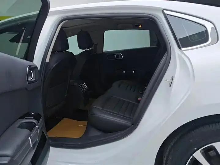 Citroen C6 2021 400THP Comfort Edition 11
