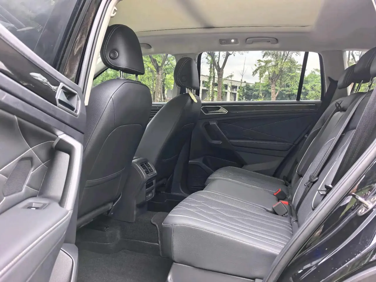 Tiguan L 2022 330TSI Automatic Two-Drive Smart Edition 6
