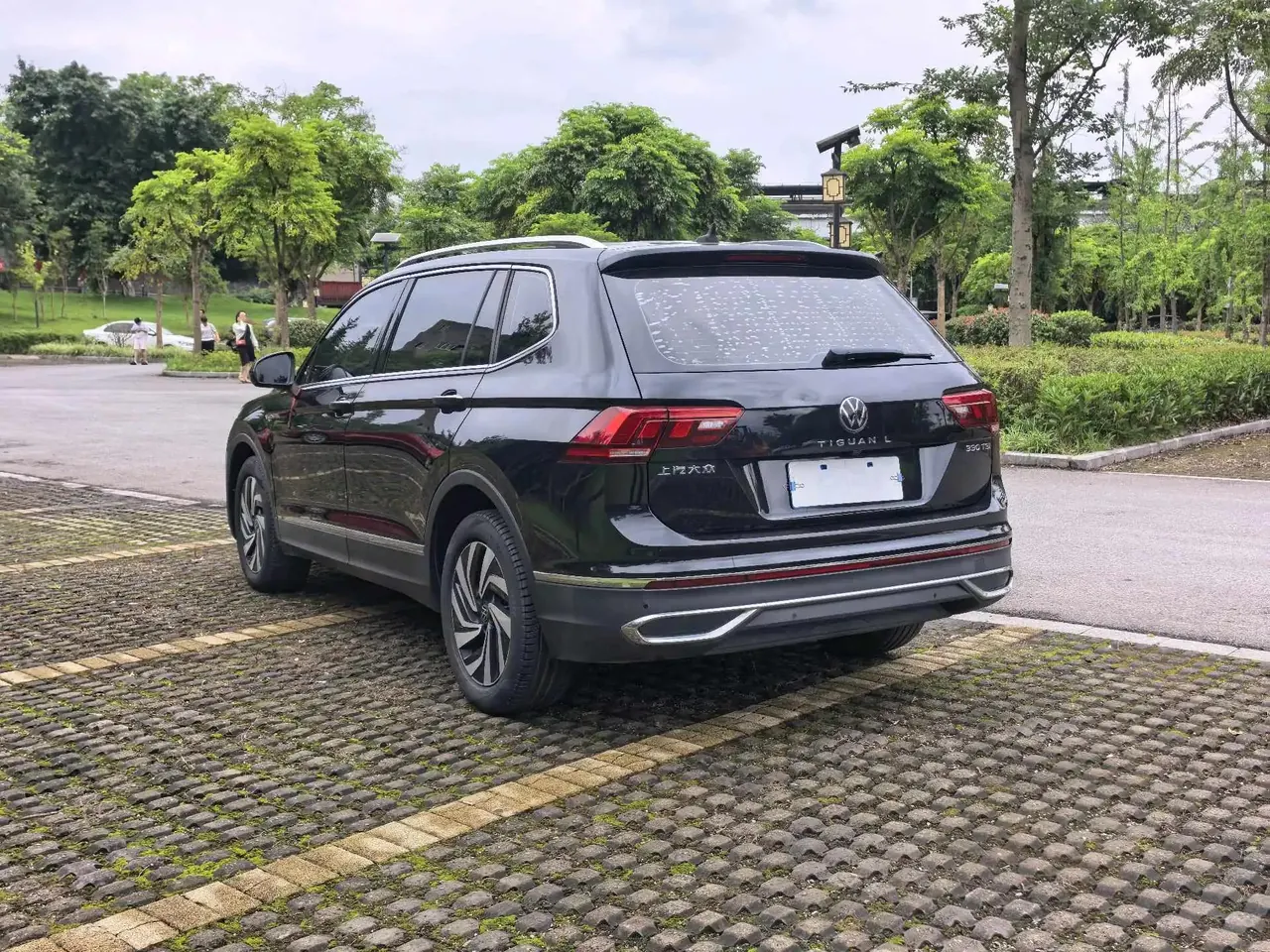Tiguan L 2022 330TSI Automatic Two-Drive Smart Edition 9