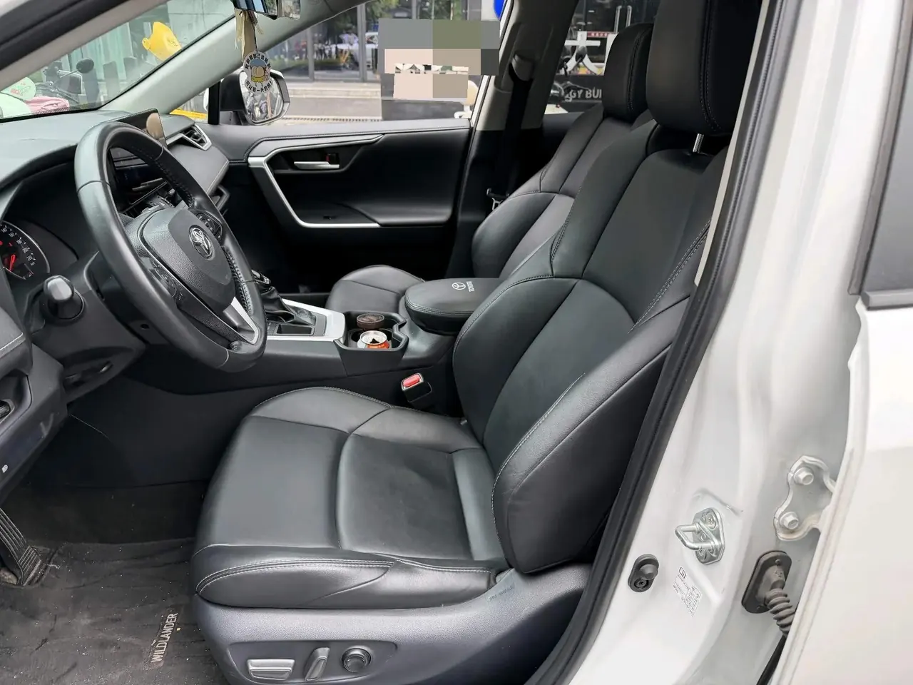 Toyota 2023 Wildlander 2.0 CVT Front-Wheel Drive Urban Edition Automatic 9