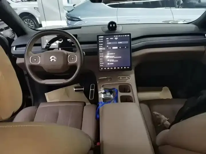 NIO ES8 2024 75kWh 10