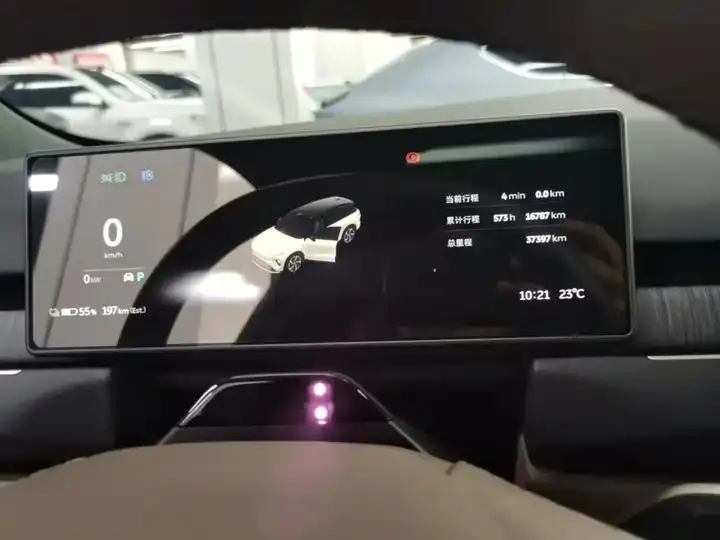 NIO ES8 2024 75kWh 12