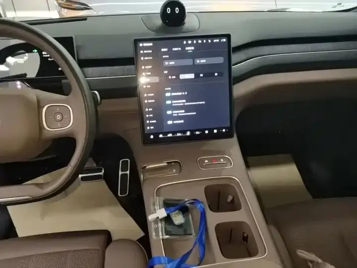 NIO ES8 2024 75kWh 13