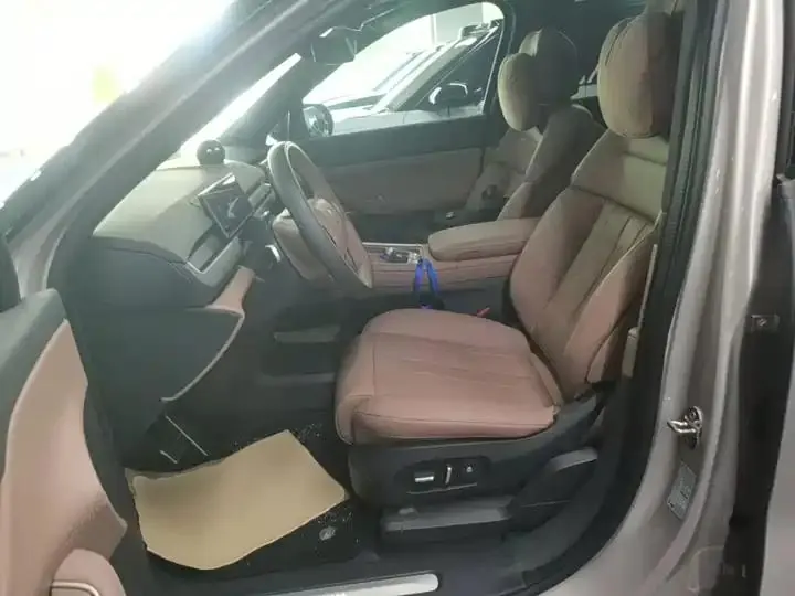 NIO ES8 2024 75kWh 15