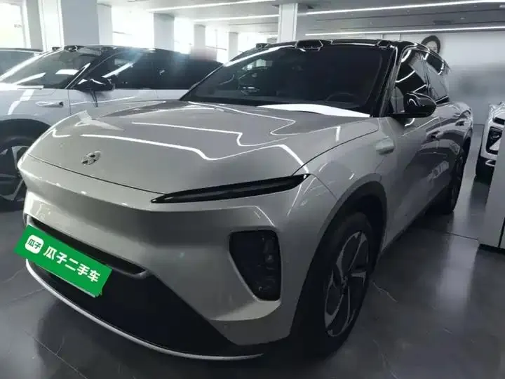 NIO ES8 2024 75kWh 2