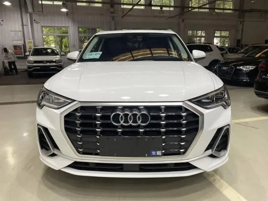 Audi 2023 Q3 1.4TFSI 35TFSI Fashion Dynamic Automatic 2