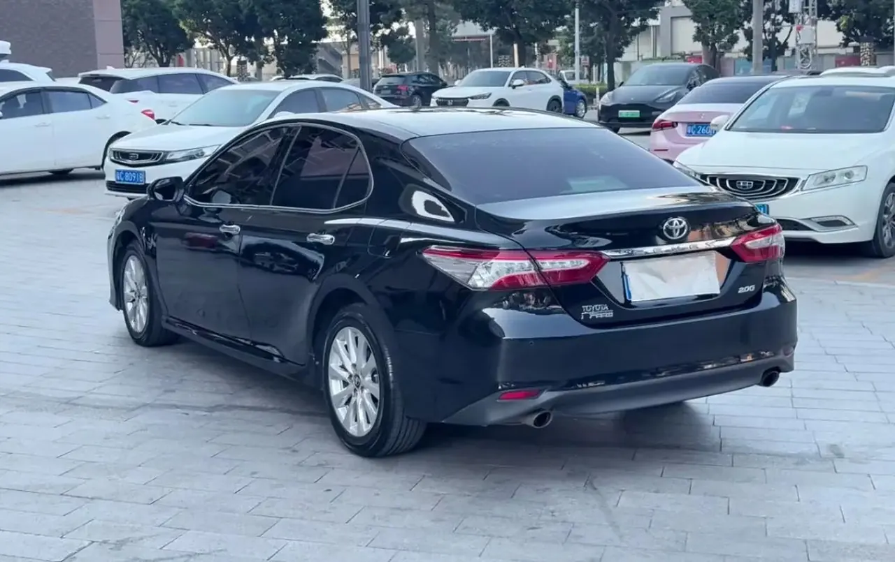 Camry 2019 Model Facelift 2.0G Luxury Edition 6
