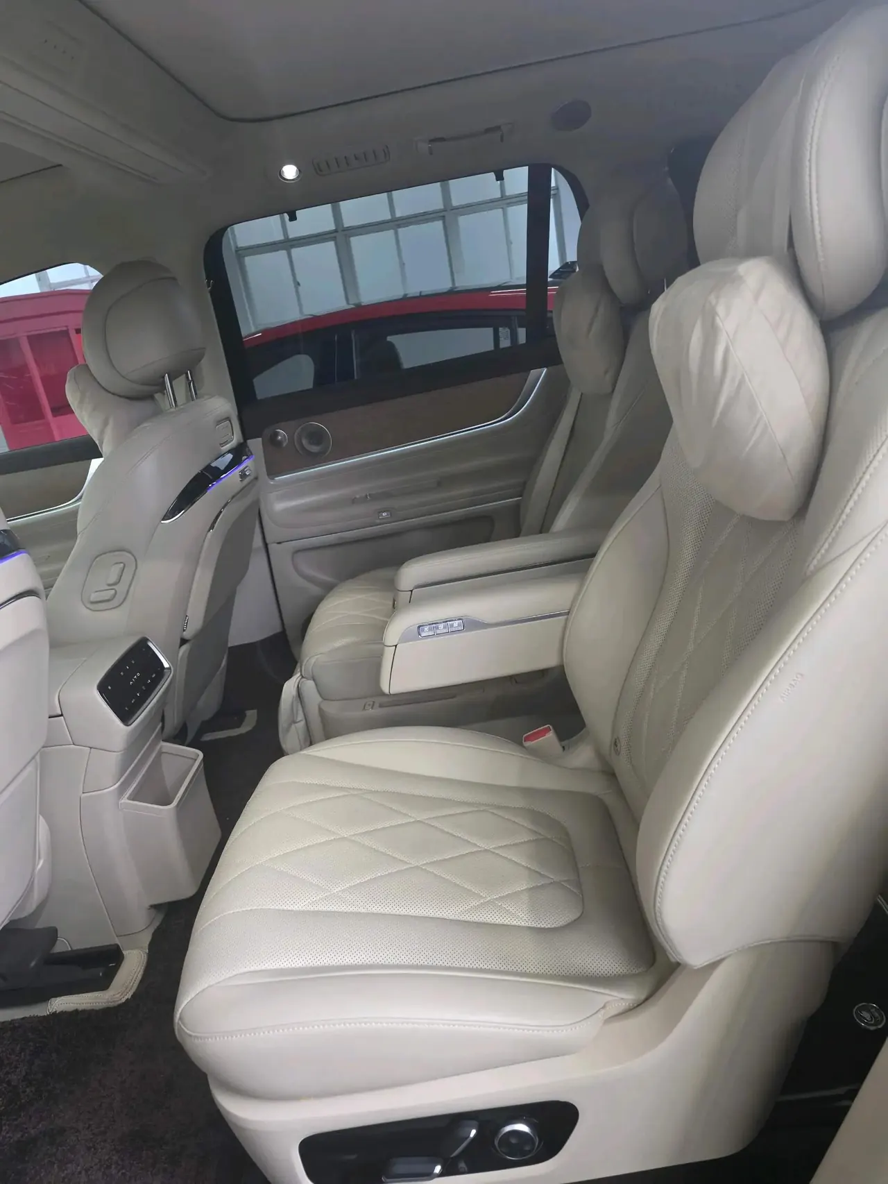 AITO M9 2024 extended range Ultra version 42kWh 7