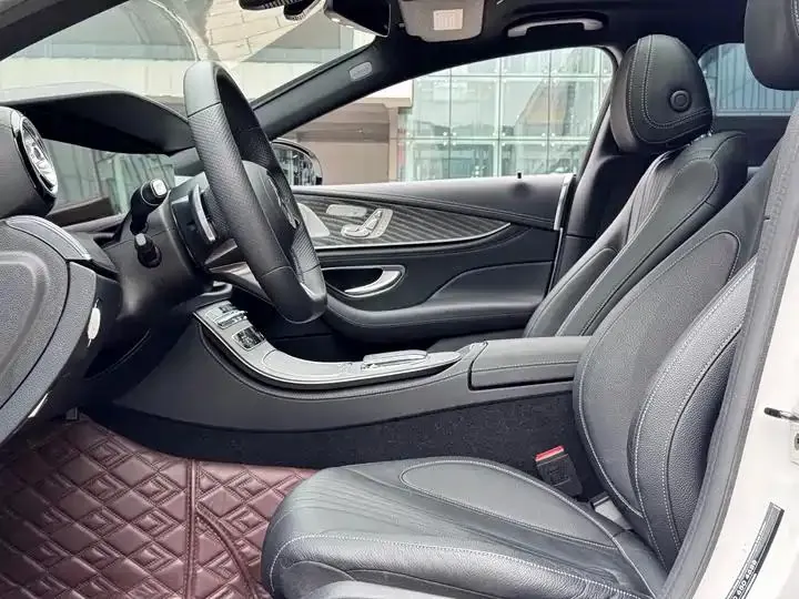 Mercedes Benz CLS 2022 CLS 300 Luxury 8