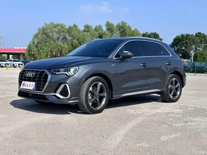 Audi Q3 2023 35 TFSI Fashion Dynamic (1.4T) - View 1