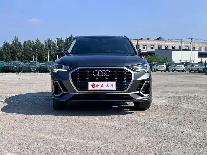 Audi Q3 2023 35 TFSI Fashion Dynamic (1.4T) 2