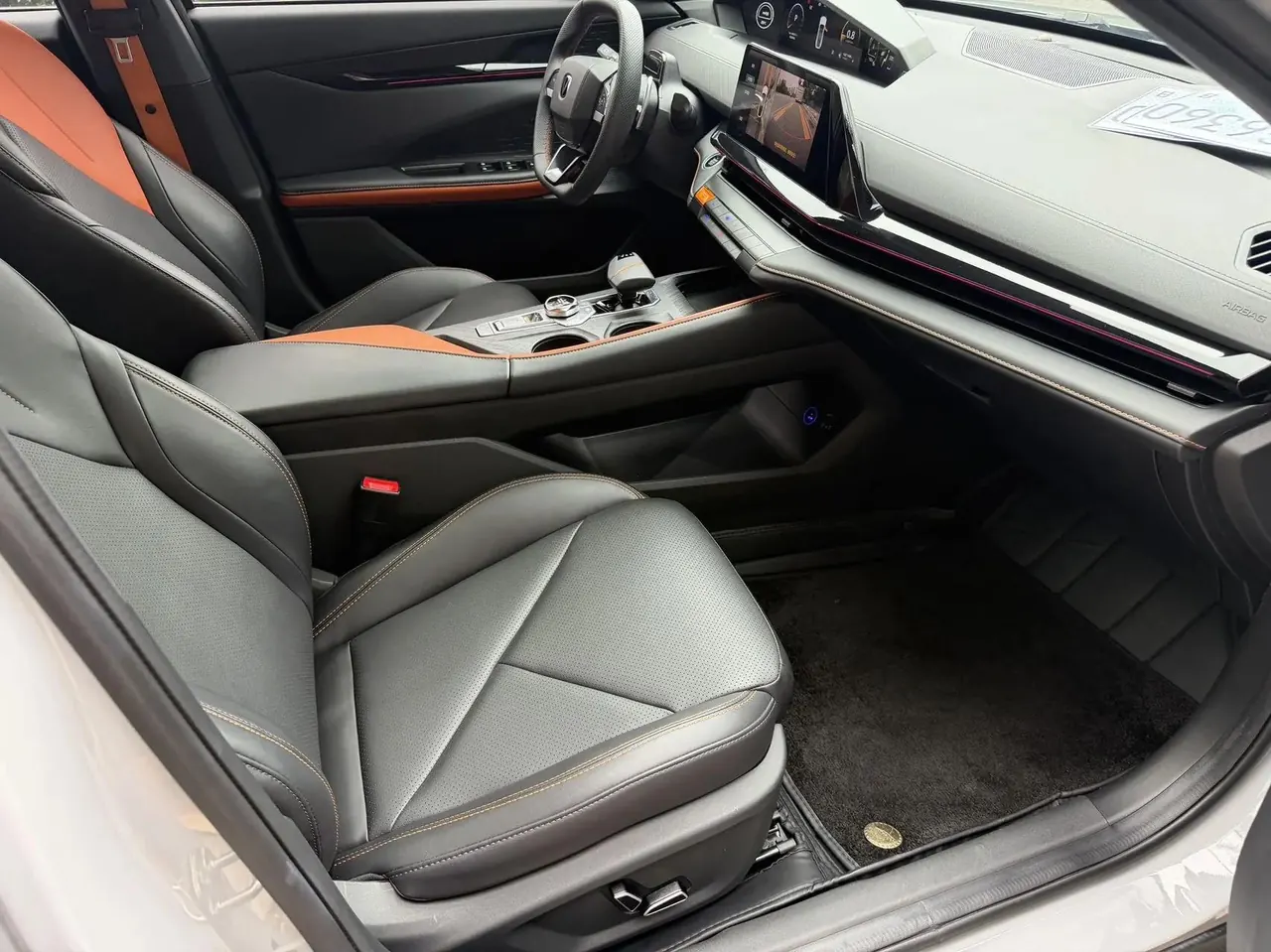 ChangAn UNI-V 2022 1.5T Smart Pilot 6