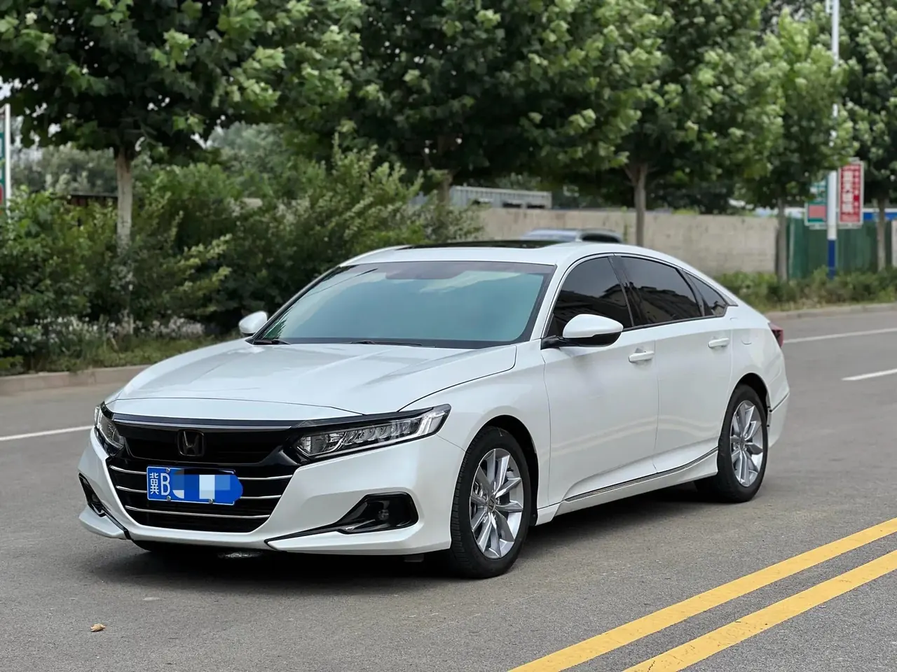 Accord 2022 260TURBO Luxury Edition - View 1