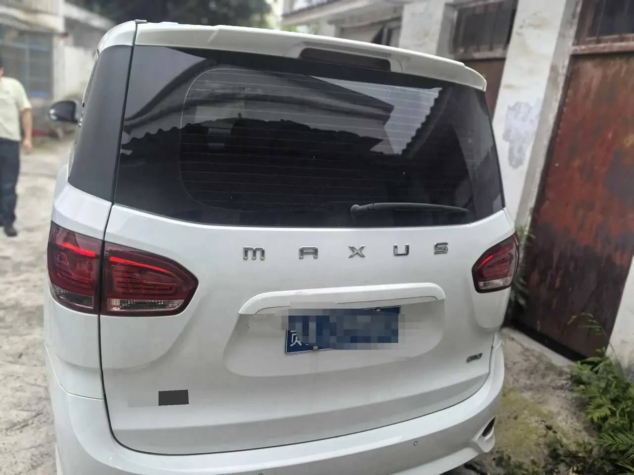 MAXUS MAXUS G10 2021 2.0T Manual Elite Gasoline 7 8