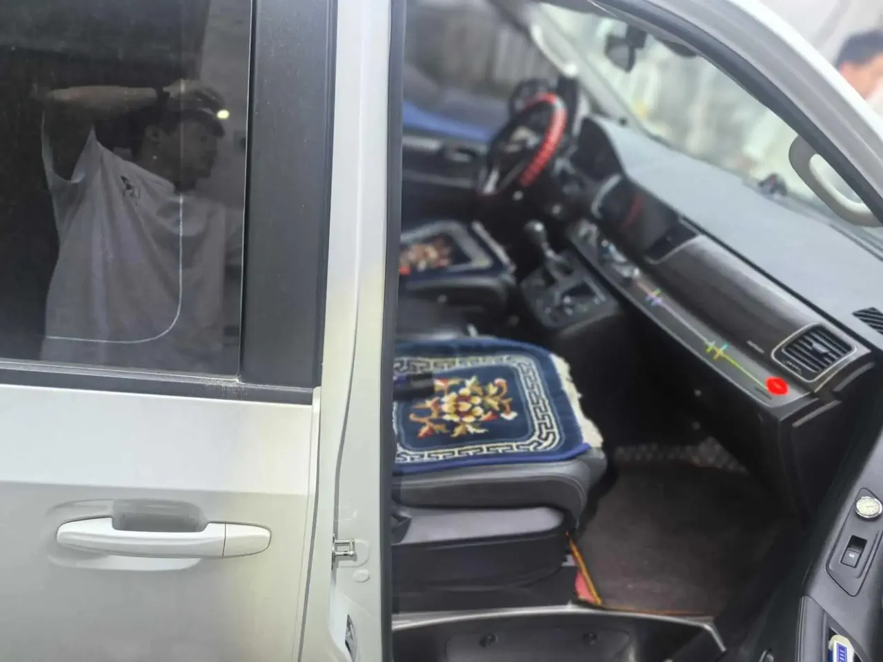 MAXUS MAXUS G10 2021 2.0T Manual Elite Gasoline 7 9