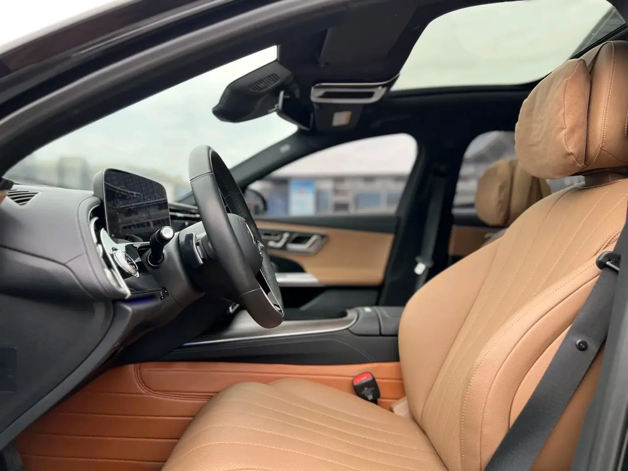 Mercedes Benz E-Class 2024 Model E 300 L 48V 2.0T Luxury Automatic 4