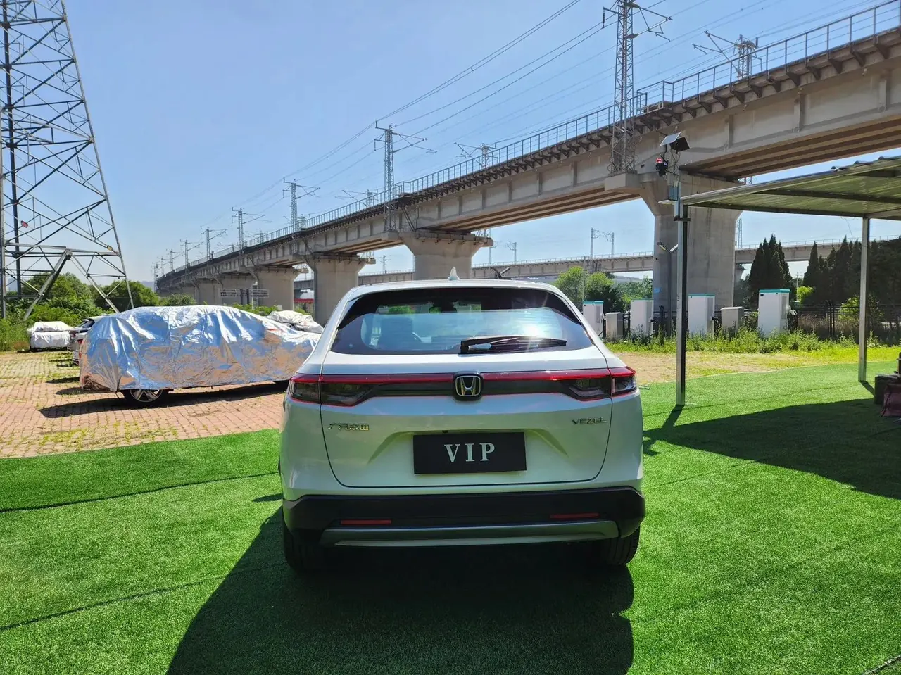 Honda 2023 Vezel 1.5 CVT Technology Edition Automatic 5