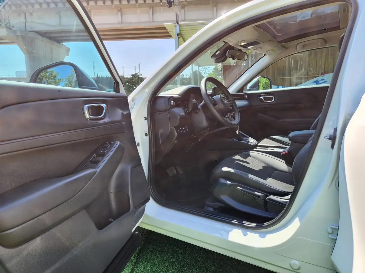 Honda 2023 Vezel 1.5 CVT Technology Edition Automatic 8