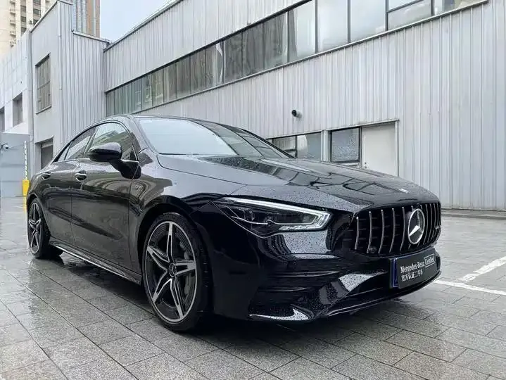 Mercedes Benz CLA AMG 2024 AMG CLA 35 4MATIC 3