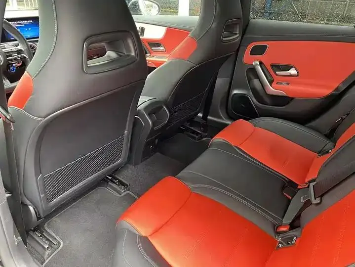 Mercedes Benz CLA AMG 2024 AMG CLA 35 4MATIC 6