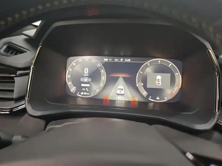 LYNK&amp;CO 06 2023 Remix 1.5T Halo 14