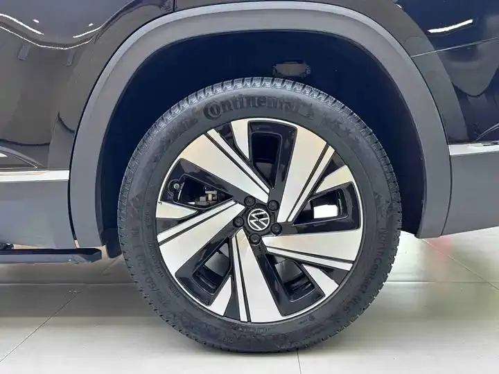 Tang 2024 380TSI All-Wheel-Drive Prestige Luxury Edition 18