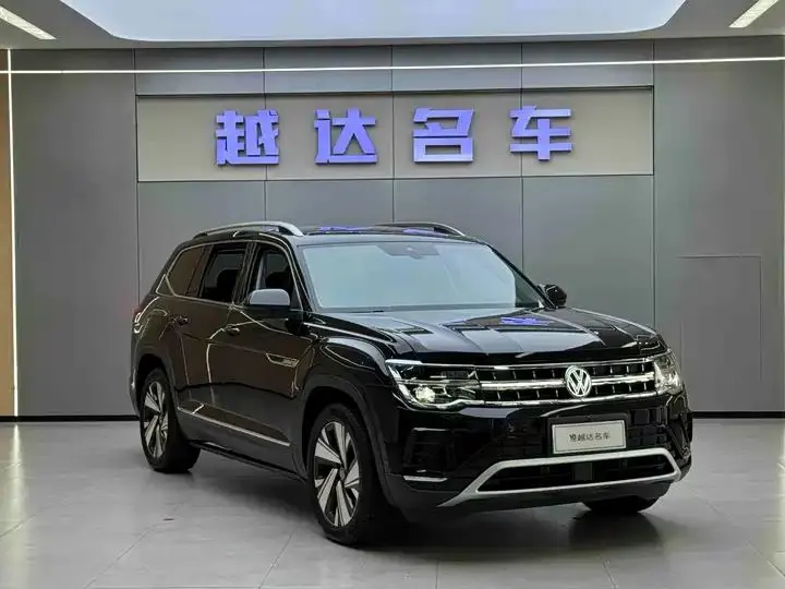 Tang 2024 380TSI All-Wheel-Drive Prestige Luxury Edition 3