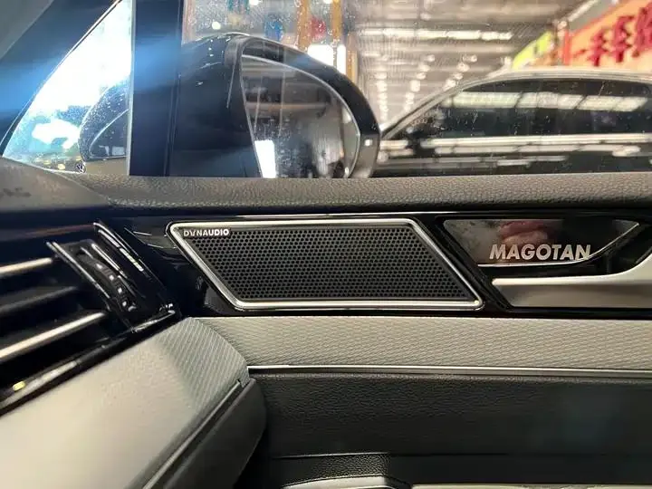 Magotan 2023, 2 Million Units Commemorative Edition, 330TSI DSG Luxury Model 10
