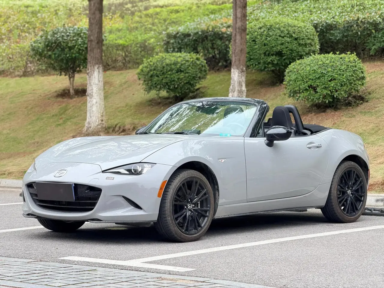Mazda MX-5 (Imported) 2023 MX-5 RF 2.0 Manual Gear - View 1