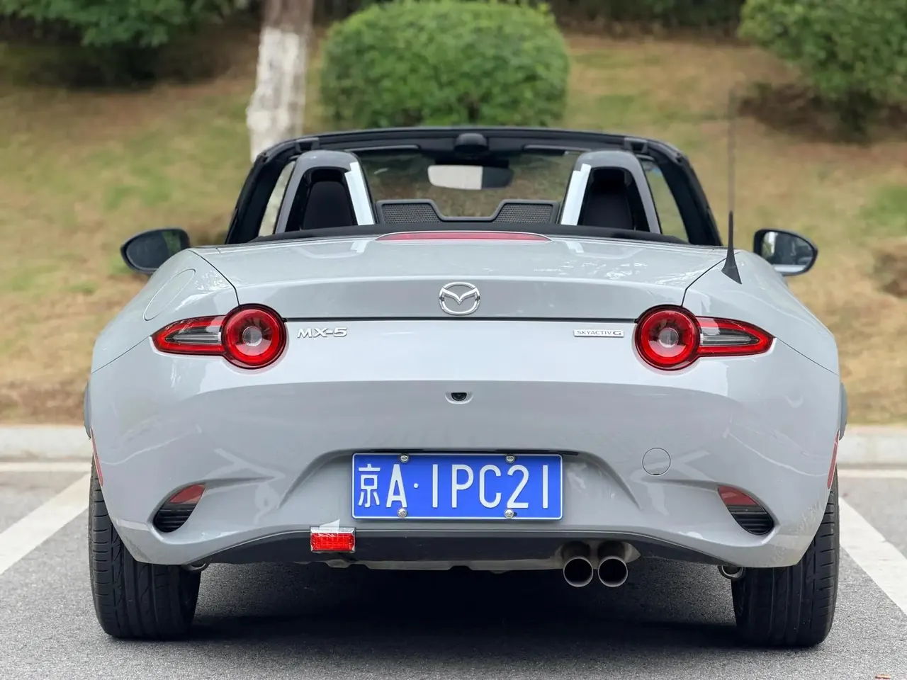 Mazda MX-5 (Imported) 2023 MX-5 RF 2.0 Manual Gear 5