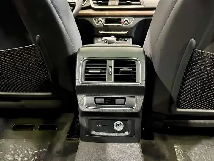 Audi Q5L 2022 45T Deluxe Elegant 22